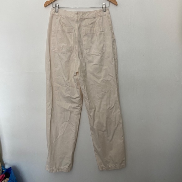Aritzia Sunday Best Straight Leg Utility Chino Cotton Jaden Pant in Cream - Picture 6 of 6